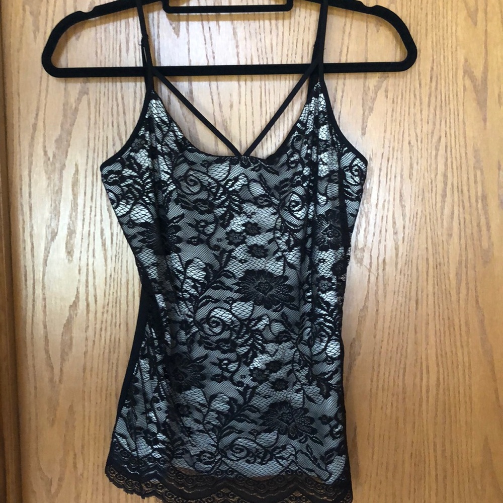 🖤BOSTON PROPER BLACK & BEIGE LACE TOP W/ STRAPS🖤